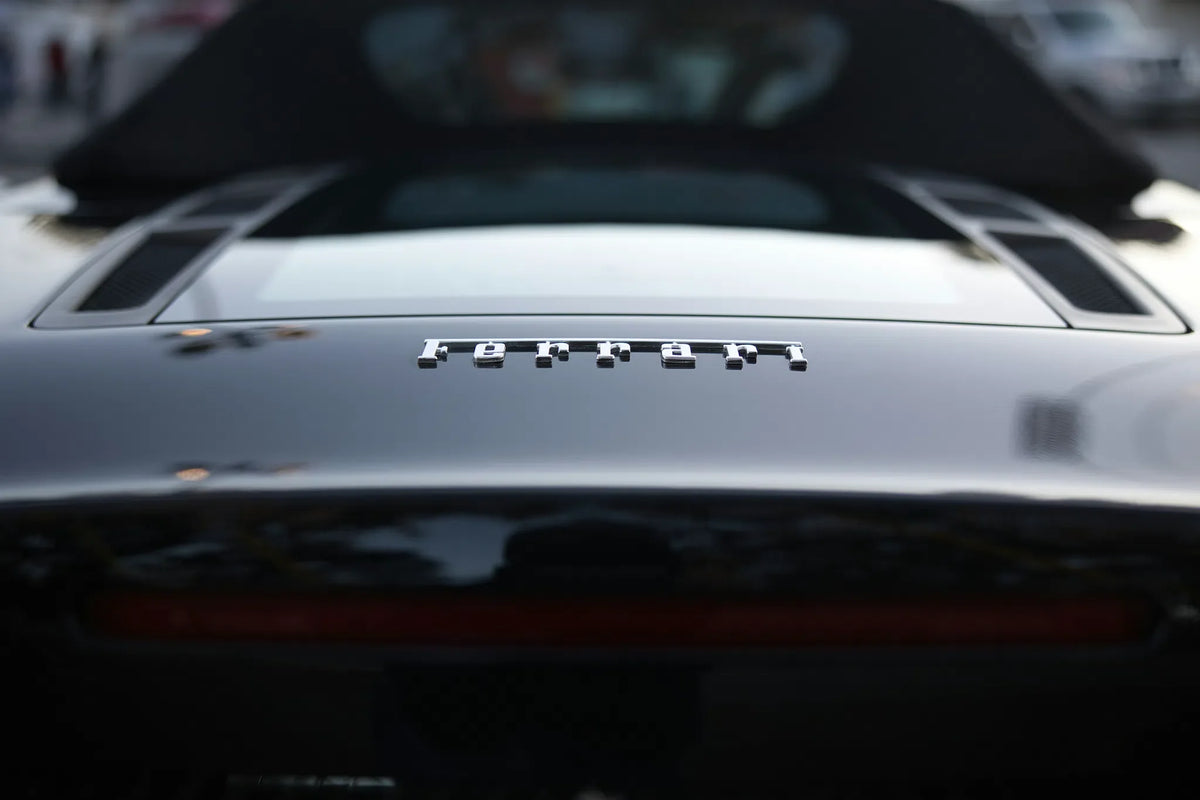 5 Must-Haves for Car Collectors When Choosing a Storage Facility
